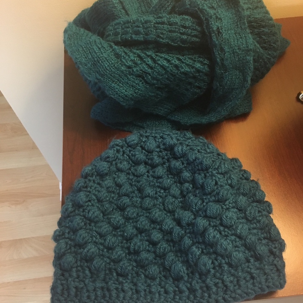 Chic Teal Knit Hat for Women